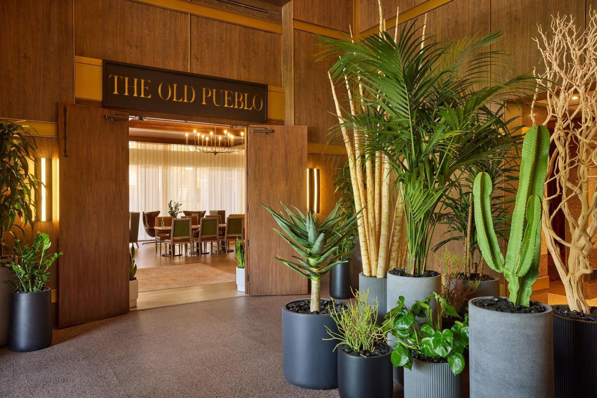 The Leo Kent Hotel, Tucson, A Tribute Portfolio Hotel Exterior foto